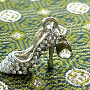 High heel shoes charm